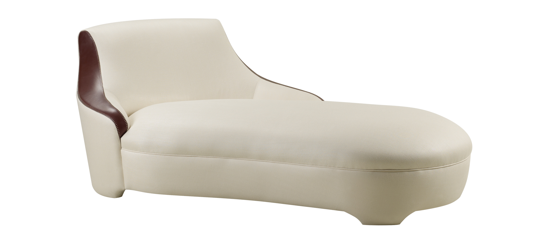 /mediaGioconda%20is%20a%20chaise%20longue%20convered%20in%20fabric%20with%20leather%20details,%20from%20Promemoria's%20catalogue%20|%20Promemoria