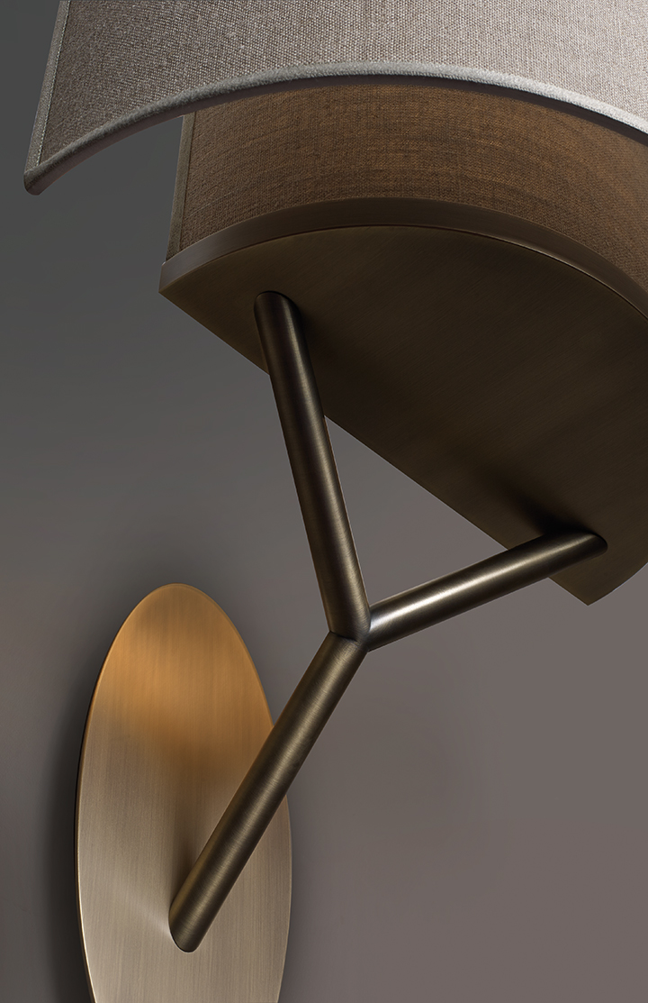 Nagoya wall lamp that belongs to The Capsule Collection Bruno Moinard, presented in 2014 and is the result of the collaboration of Promemoria with the famous French designer | Promemoria