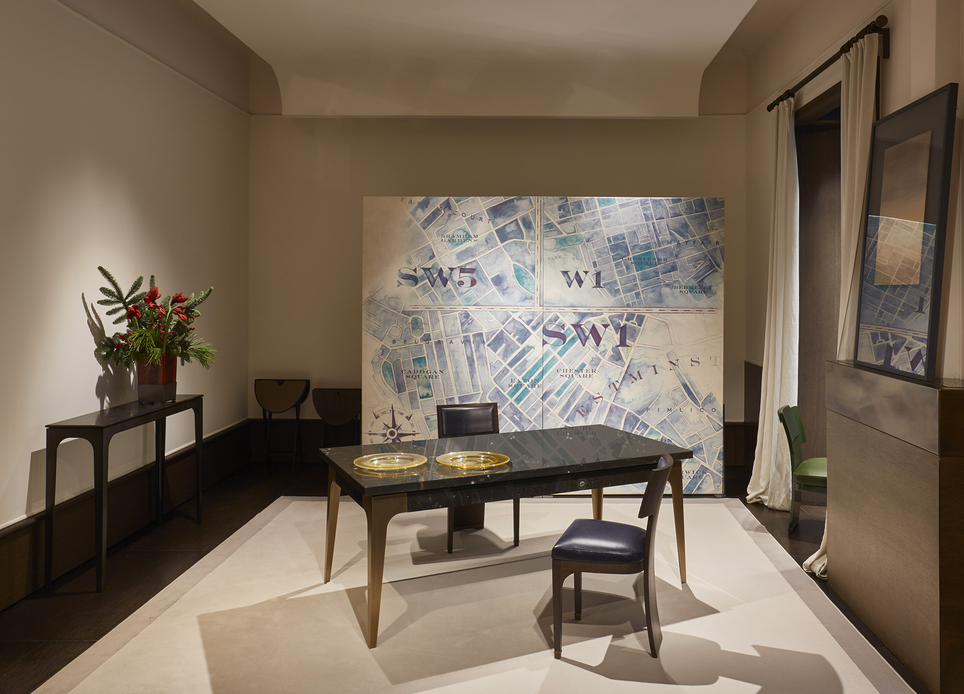The London Collection, presented in 2016, is the result of the collaboration with David Collins Studio | Promemoria