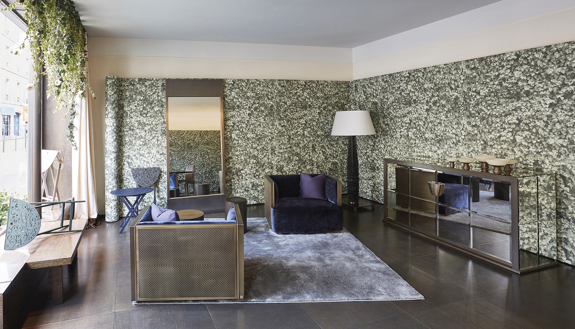 Dix ans Paris: Collection of reinterpreted pieces of Promemoria, presented in 2015 to celebrate the tenth anniversary of the mono-brand showroom in Paris | Promemoria