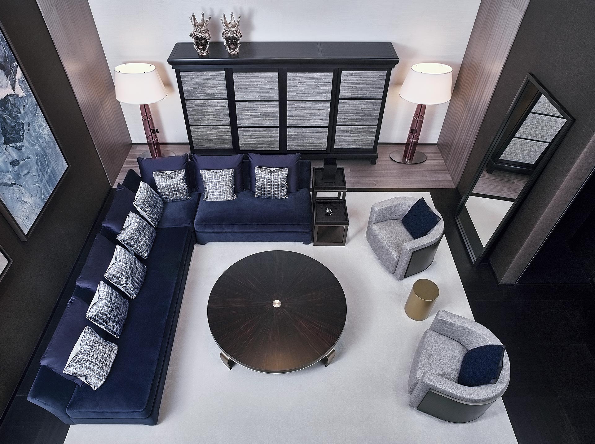 The concept of "home" is the perfect synthesis of this celebration: a place where new products coexist with the most beloved ones, and where Promemoria experience goes beyond the boundaries of custom-made furniture and conceives design at 360°.