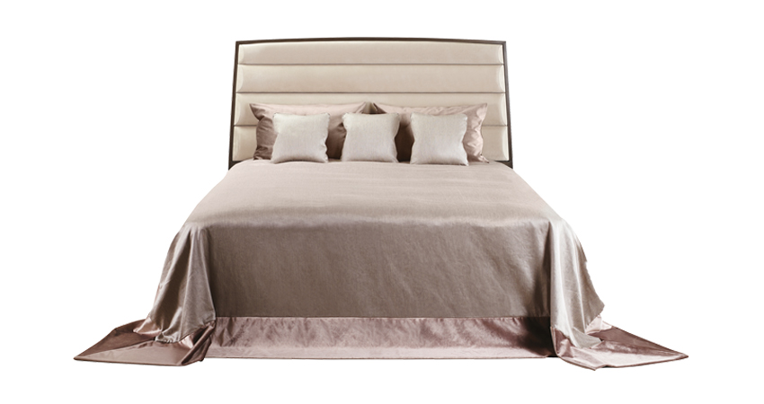 Balbianello&nbsp;— деревянная двуспальная кровать с изголовьем из коллекции Lake Tales компании Promemoria | Promemoria