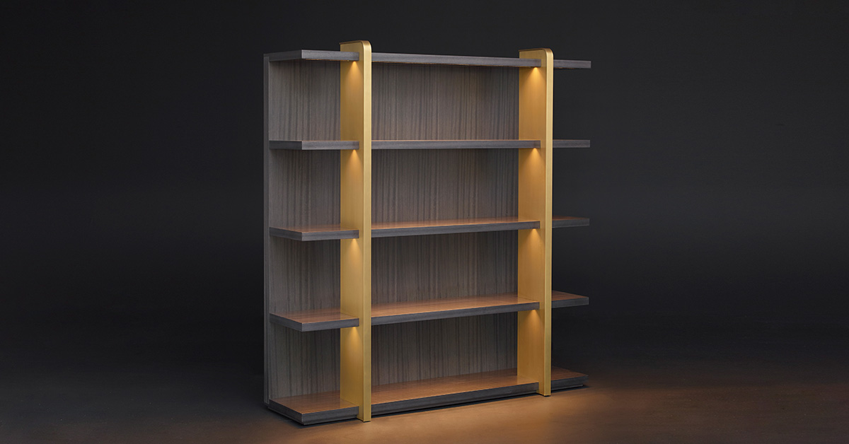Nisha: Wooden Bookcase with LED Lighting - Promemoria