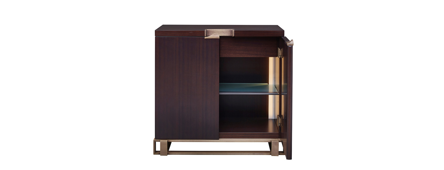 /mediaInside%20of%20Margot,%20a%20wooden%20cabinet%20with%20bronze%20base,%20handle%20and%20hinges%20from%20Promemoria's%20catalogue%20|%20Promemoria