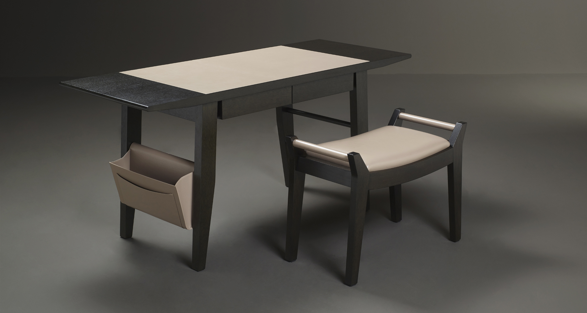 Isaac is a compact writing desk with wooden structure and drawers that belongs to the Amaranthine Tales collection of Promemoria | Promemoria