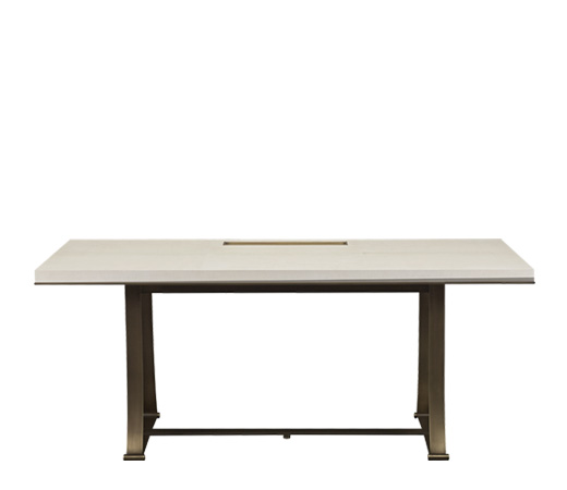 Victor besteht aus einem Tisch mit Grundstruktur aus Bronze und einem Schreibtisch aus Bronze und Moradoholz, aus dem Katalog von Promemoria | Promemoria