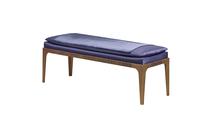 Montagu è una panca in bronzo con seduta in tessuto e pelle, della collezione The London Collection di Promemoria | Promemoria