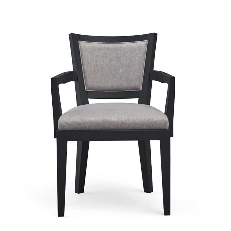 Caffè是一款木质餐椅，草编椅背，织物或皮革座面，请参见Promemoria产品目录|Promemoria