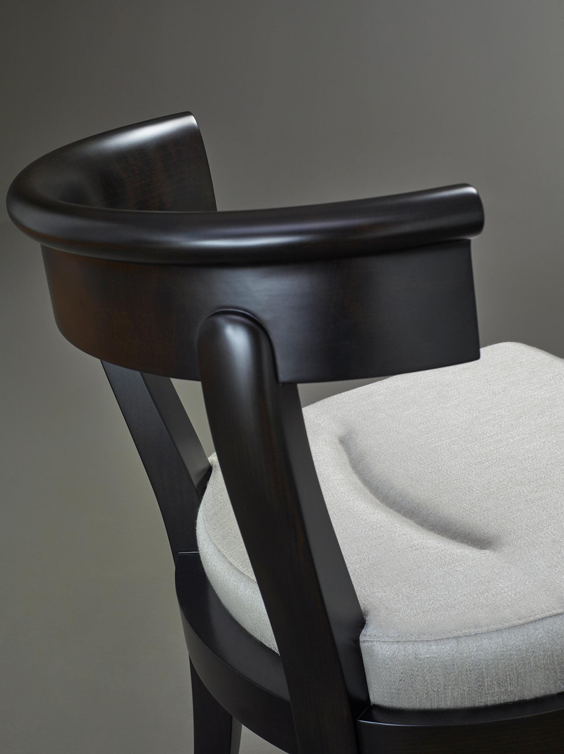 Semi-circle backrest detail of Irene, a wooden dining chair from Promemoria's catalogue | Promemoria