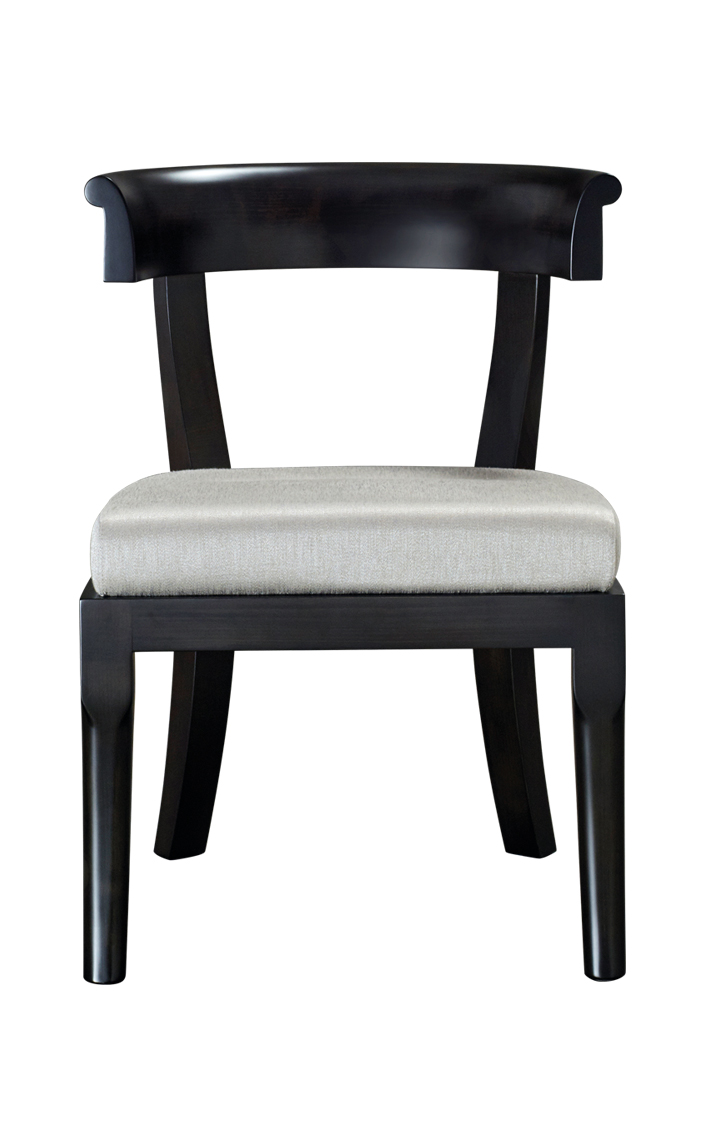 Irene is a wooden dining chair with a semi-circle backrest, from Promemoria's catalogue | Promemoria