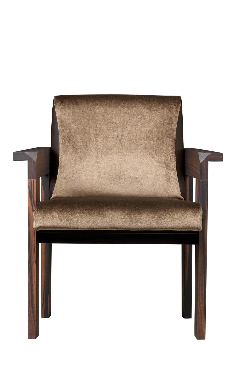 Priscilla è una sedia da pranzo in legno con braccioli, seduta e schienale in tessuto e dettagli in pelle, del catalogo di Promemoria | Promemoria