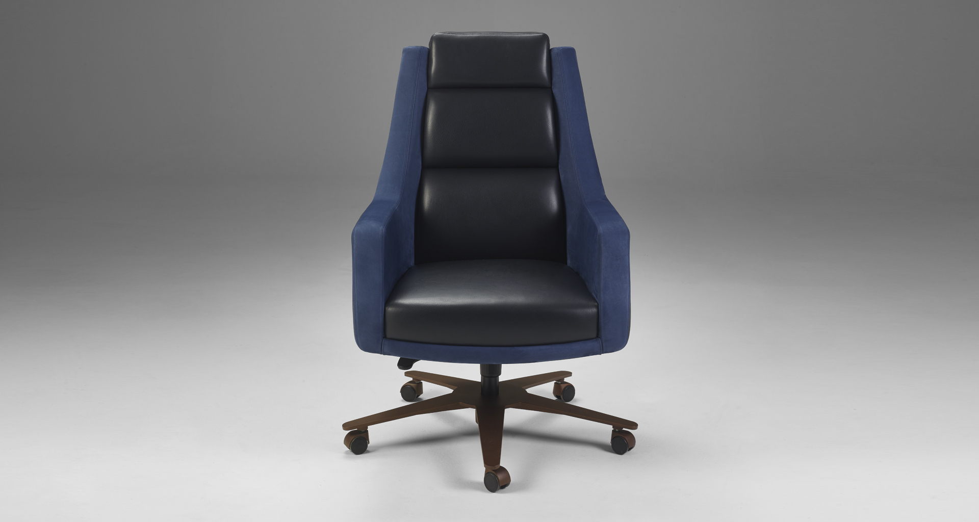 Kate is an office chair with a metal base covered in leather and fabric, from Promemoria's Amaranthine Tales collection | Promemoria