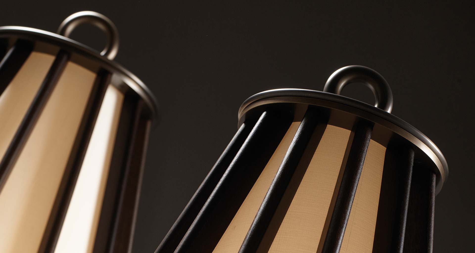 Detail of Mirtilla, a floor LED lamp, with bronze and wooden structure and silk lampshade, from Promemoria's Amaranthine Tales collection | Promemoria