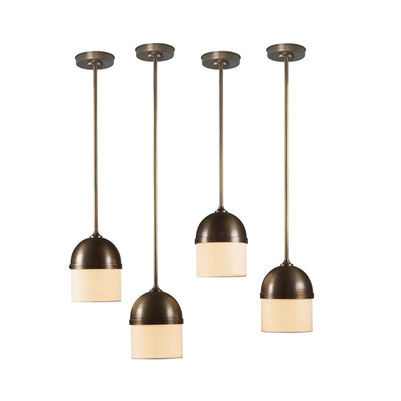 Ombretta è una lampada a sospensione in bronzo a LED con paralumi in lino, cotone o seta, del catalogo di Promemoria | Promemoria