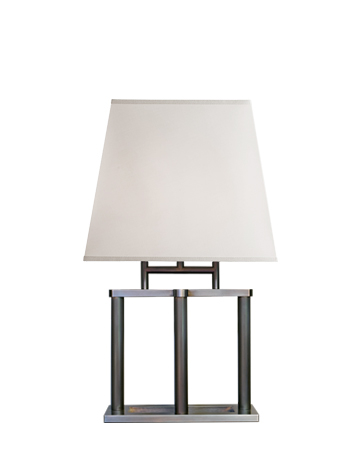 Catherine is a table LED lamp with bronze structure and oval or rectangular lampshade or with linen, cotton or silk with handmade edge recesses, from Promemoria's catalogue | Promemoria