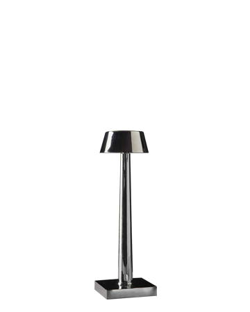 „Fiammetta“ ist eine tragbare LED-Tischleuchte mit Grundstruktur aus Bronze und Berührungsschalter, aus dem Katalog von Promemoria | Promemoria