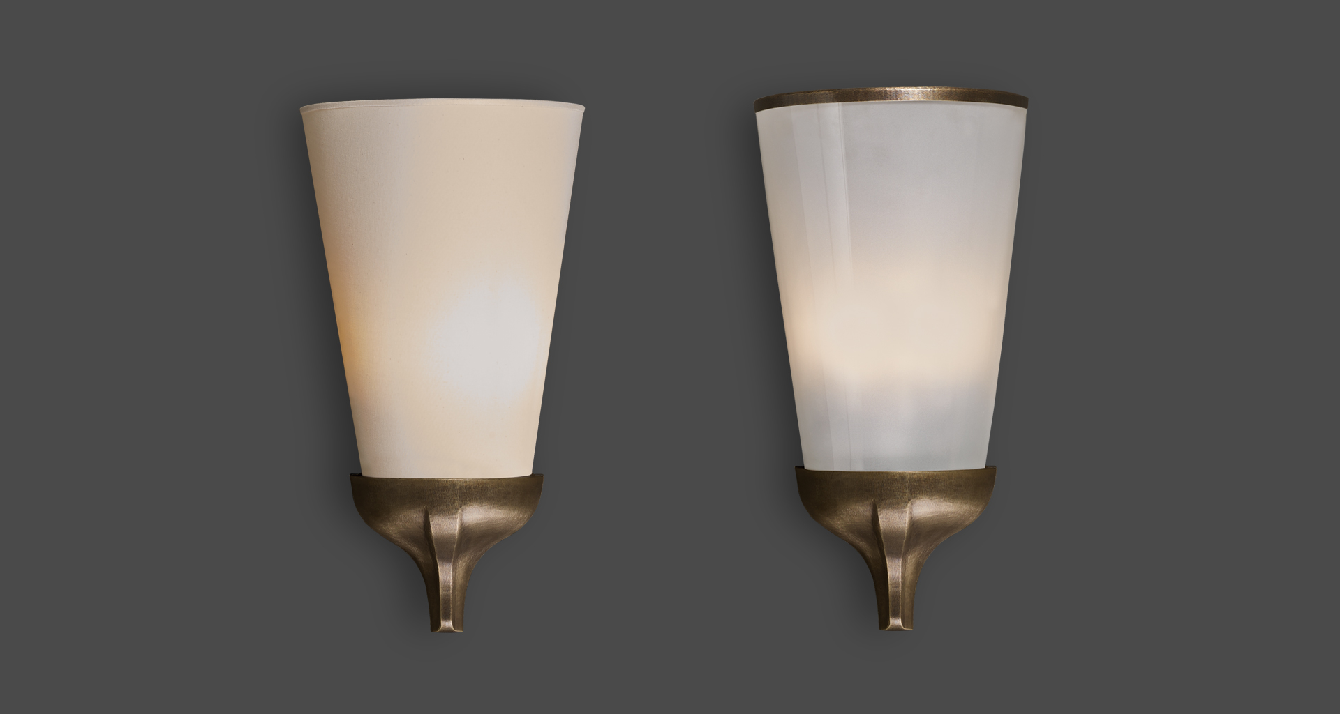 Cleo is a wall bronze lamp, with a linen, cotton or hand-embroidered silk lampshade, from Promemoria's catalogue | Promemoria