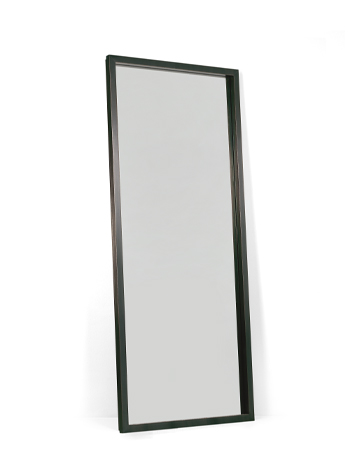 Mondù挂镜采用木质结构，请参见Promemoria产品目录|Promemoria