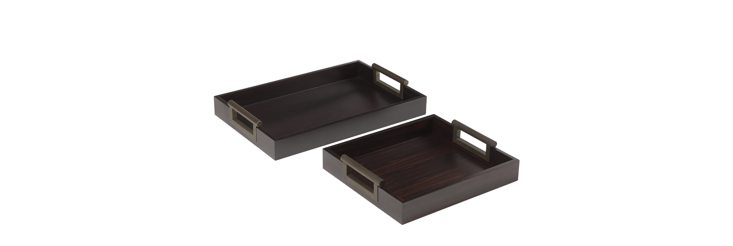 /mediaAlfred%20is%20a%20wooden%20tray%20with%20bronze%20handles,%20from%20Promemoria's%20catalogue%20|%20Promemoria