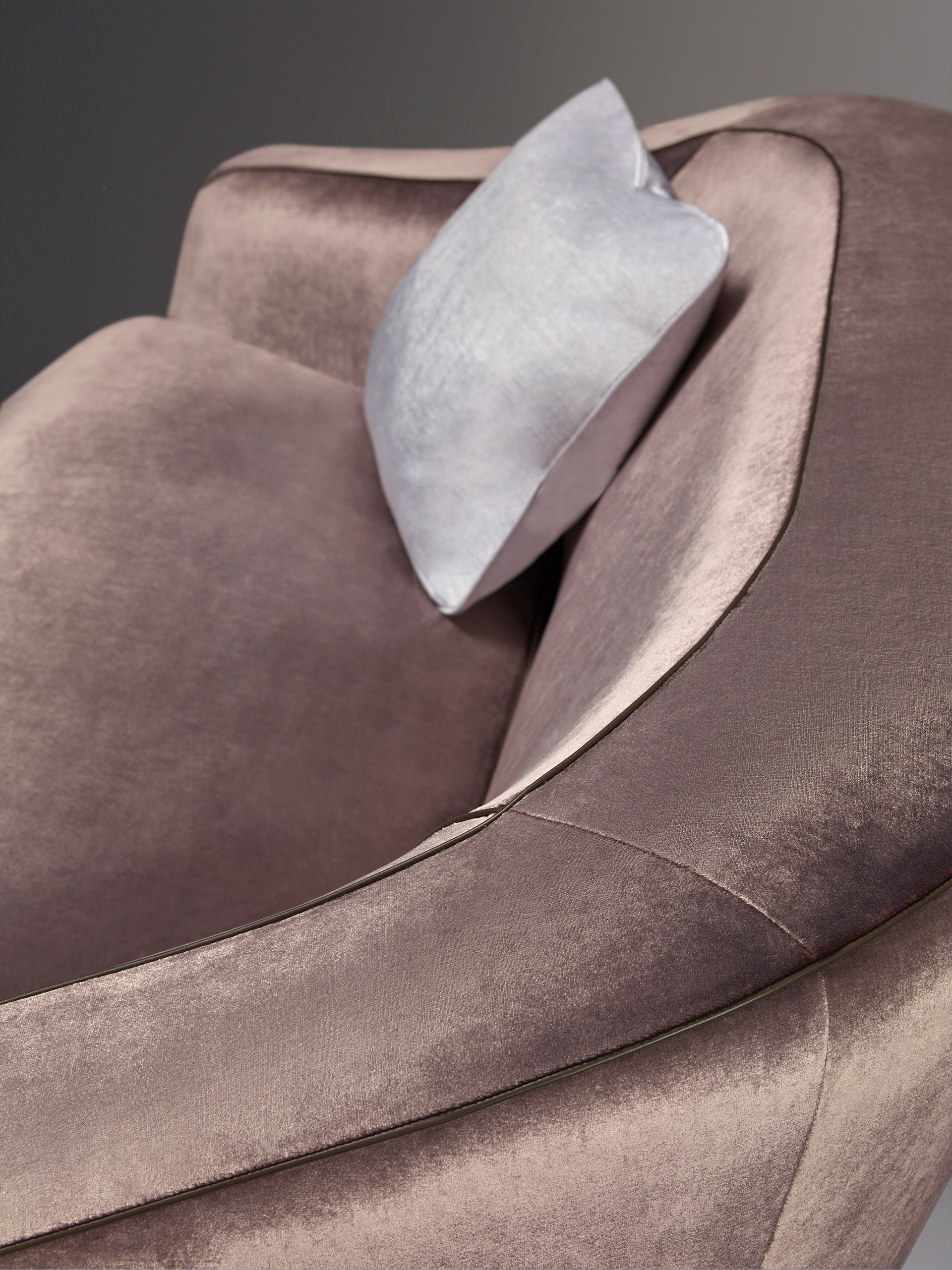 Promemoria Fiore Di Loto Sofa Covered In Fabric Or Leather