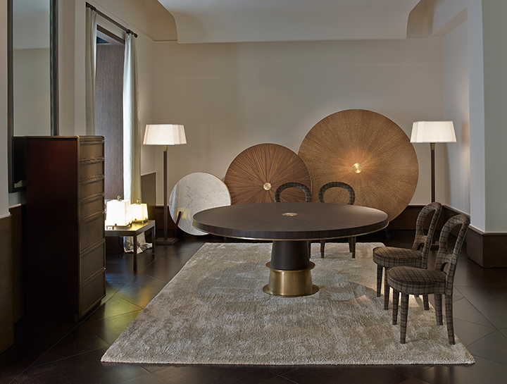 Promemoria Tornasole Dining Table With Inlaid Top Tornasole Is A Dining Table Available In Diffe Sizes And Can Be Made Of Wood