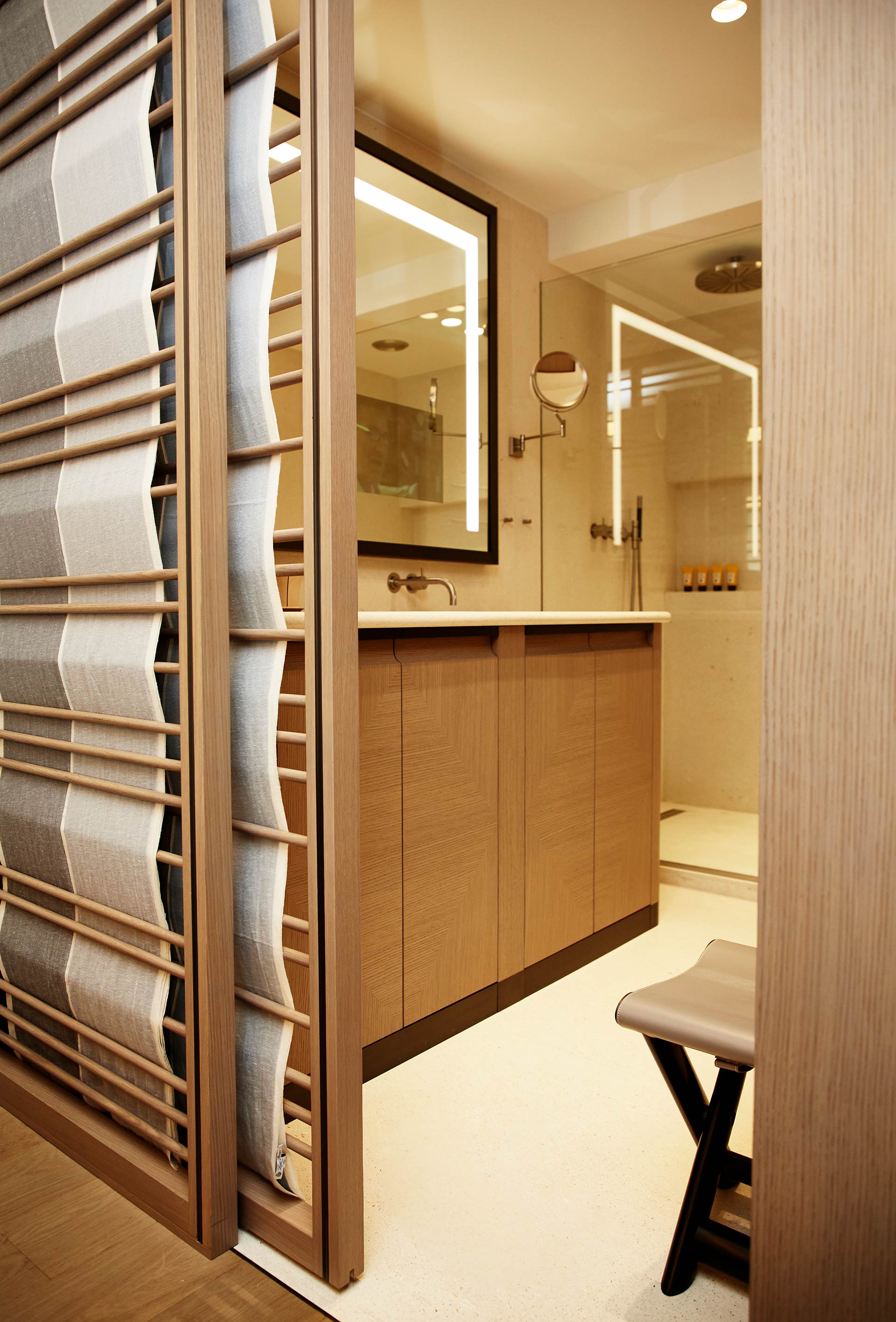 Bathroom of a private residence in Montecarlo furnished with Promemoria | Promemoria