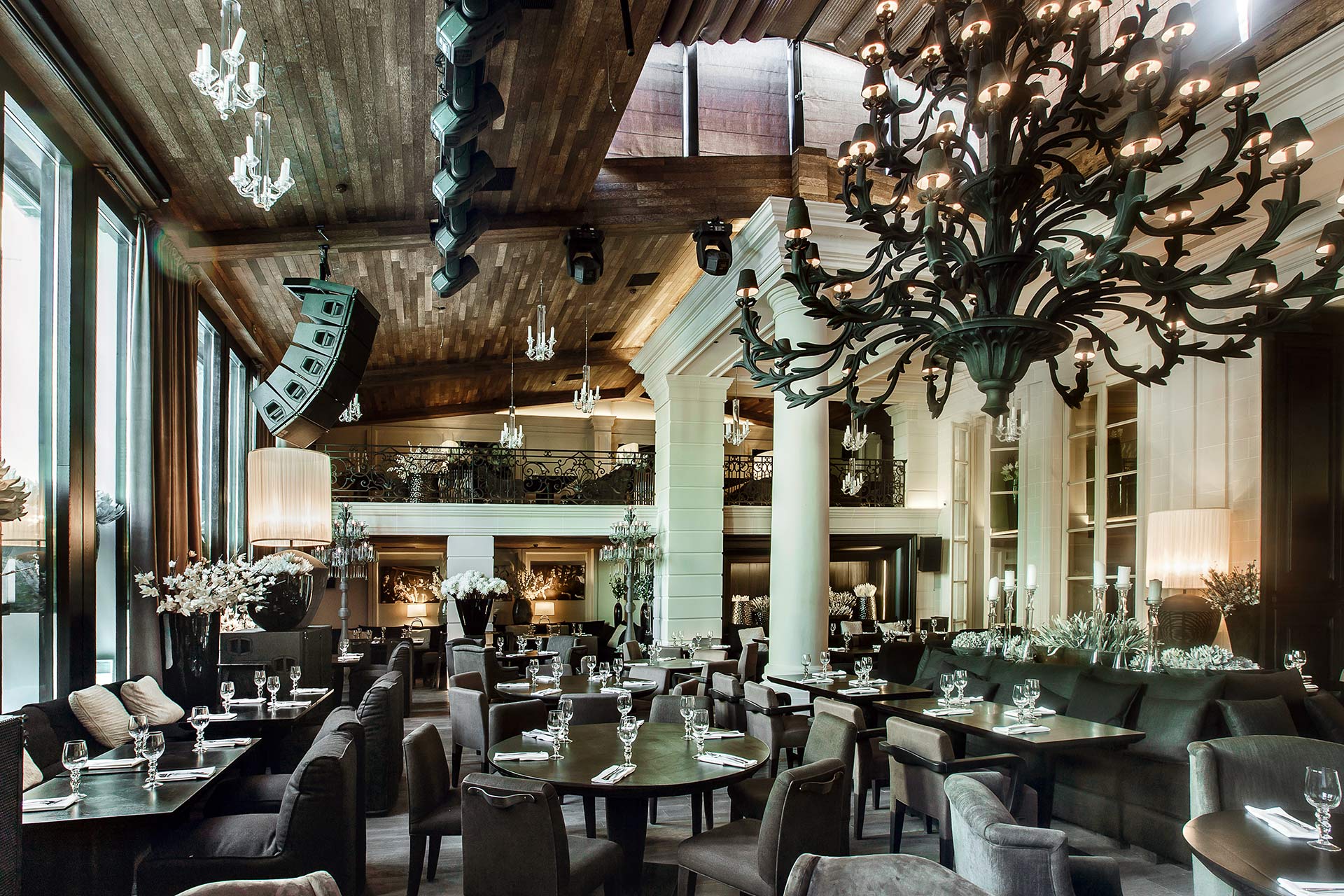 Dining room of the Siberia restaurant in Moscow furnished with Promemoria | Promemoria