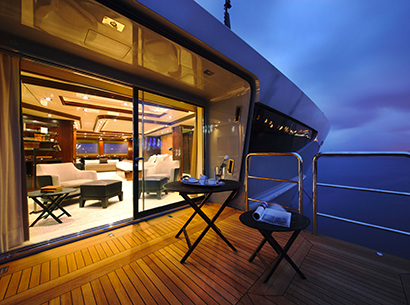 Deck of the AZTECA Yacht furnished with Promemoria | Promemoria