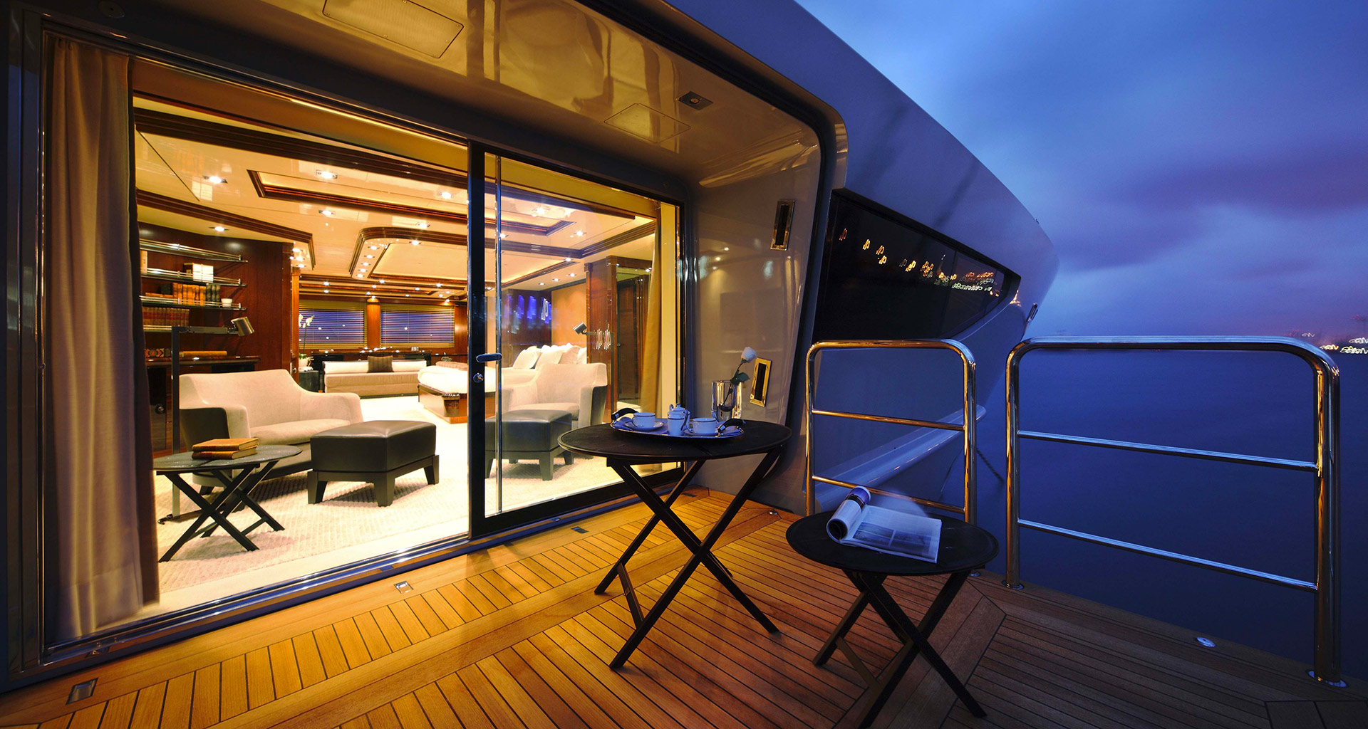 Deck of the AZTECA Yacht furnished with Promemoria | Promemoria