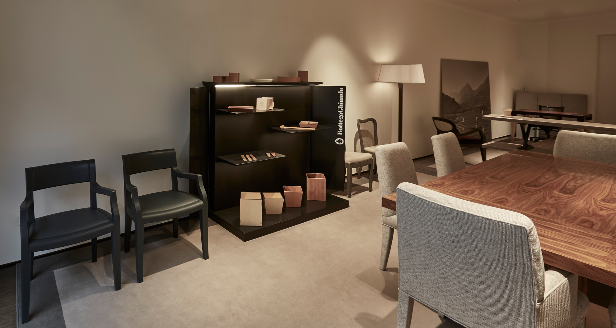 Dining room in Promemoria's single-brand showroom in Lecco | Promemoria