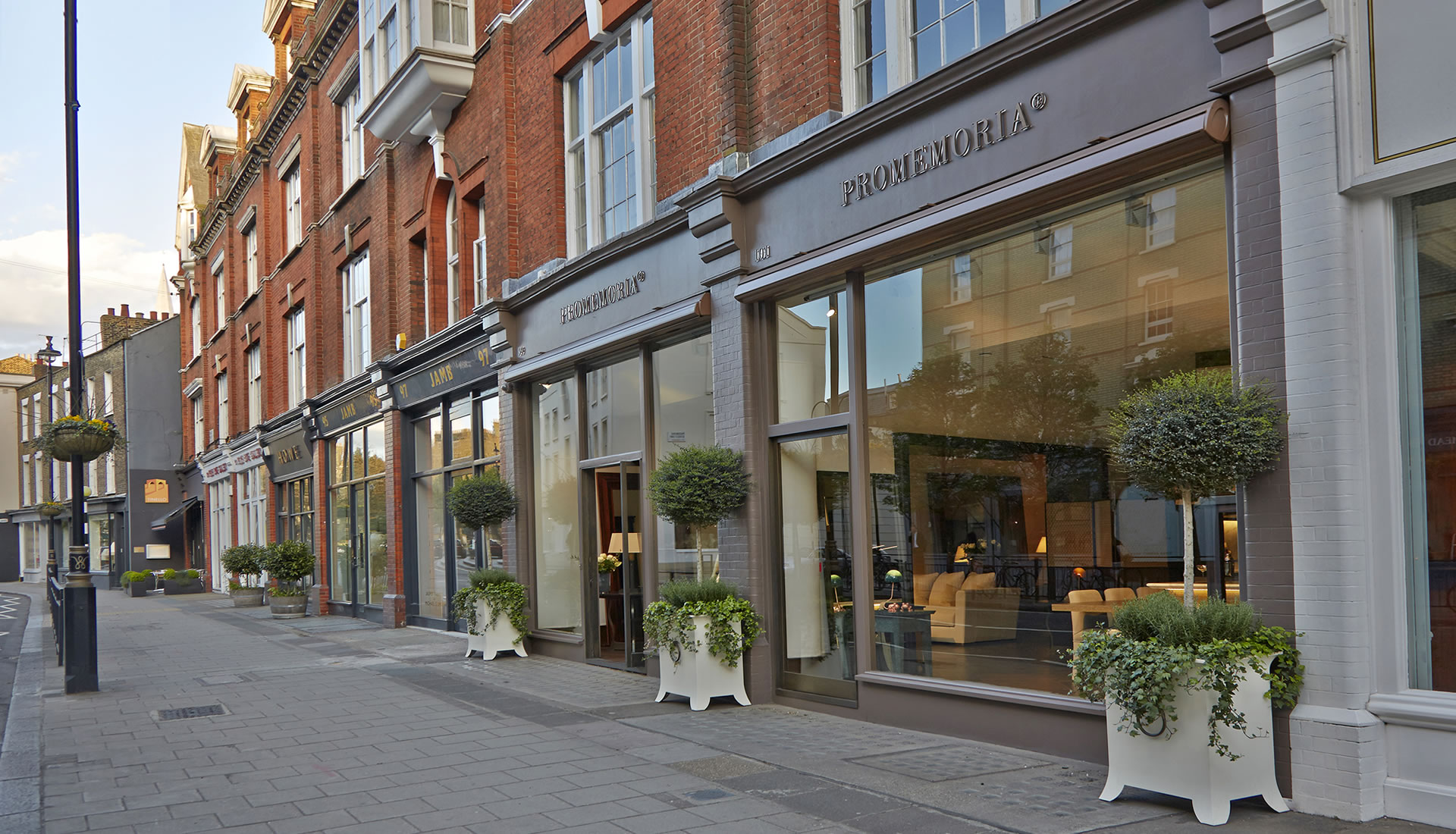 Promemoria's single-brand showroom in London | Promemoria